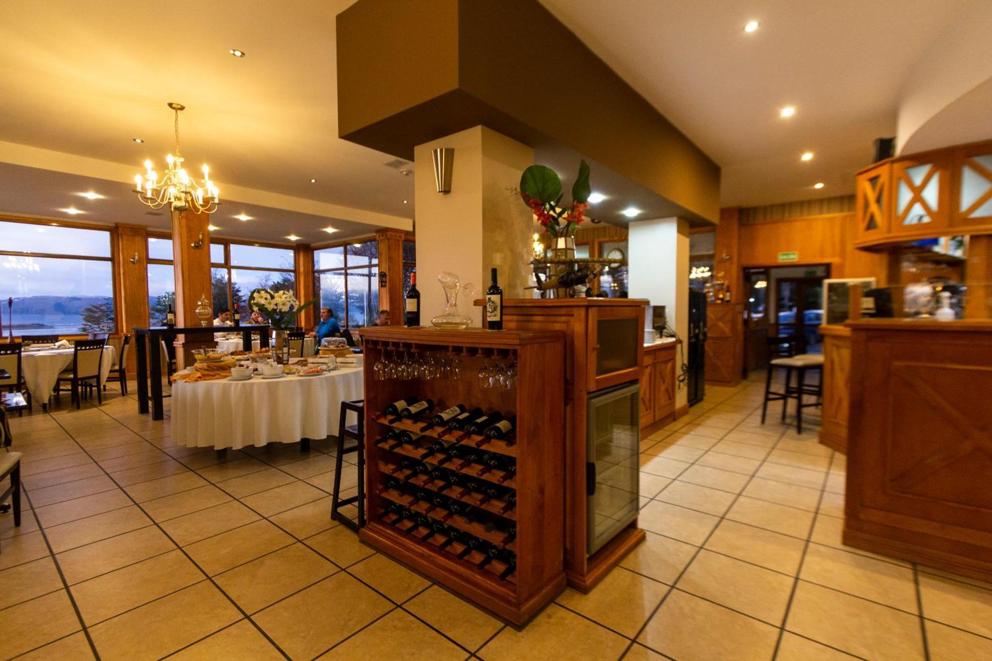 Altos Ushuaia Hotel & Resto 外观 照片