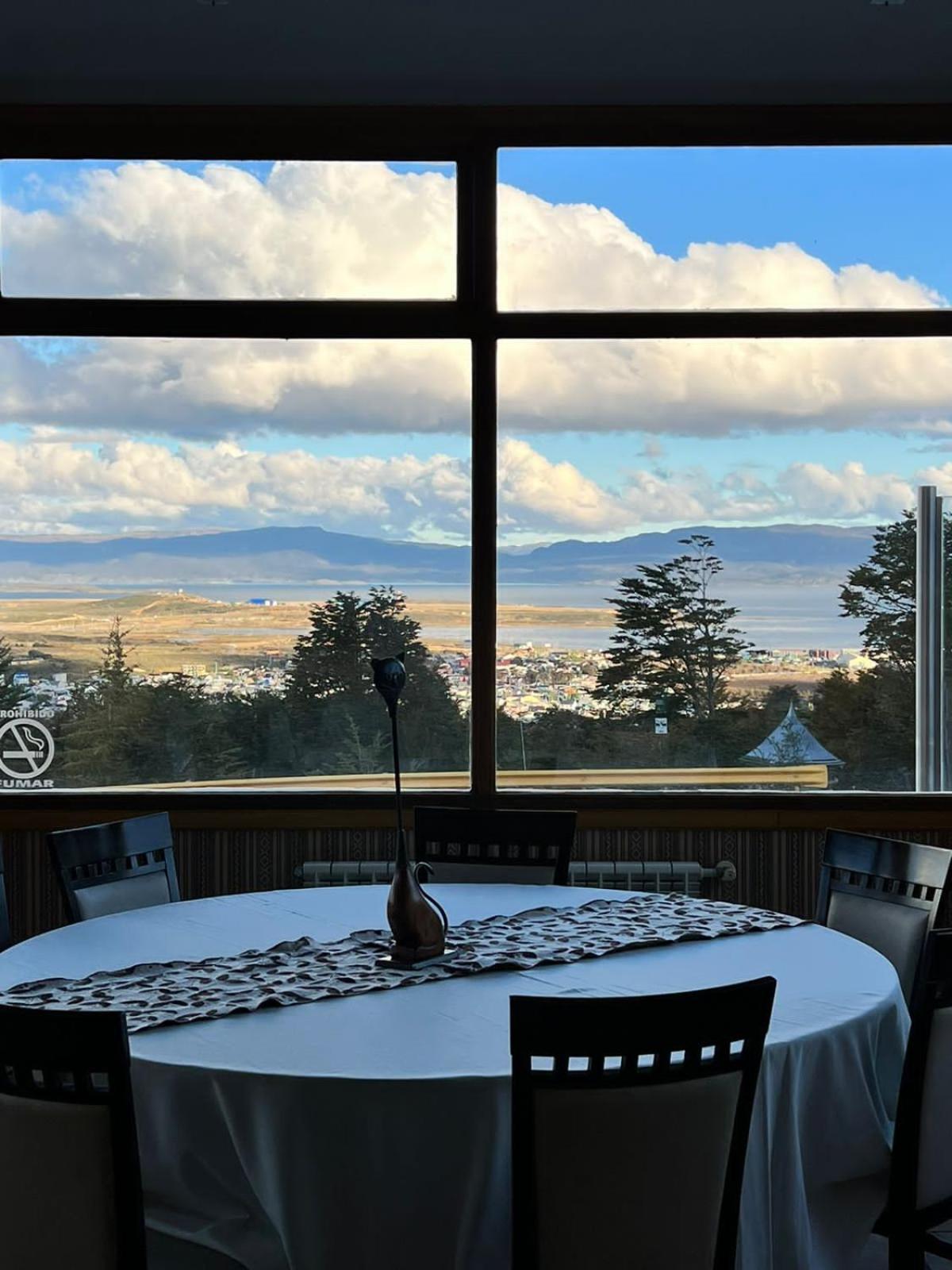 Altos Ushuaia Hotel & Resto 外观 照片