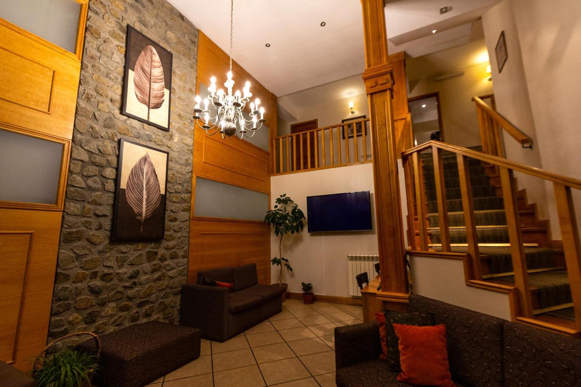Altos Ushuaia Hotel & Resto 外观 照片