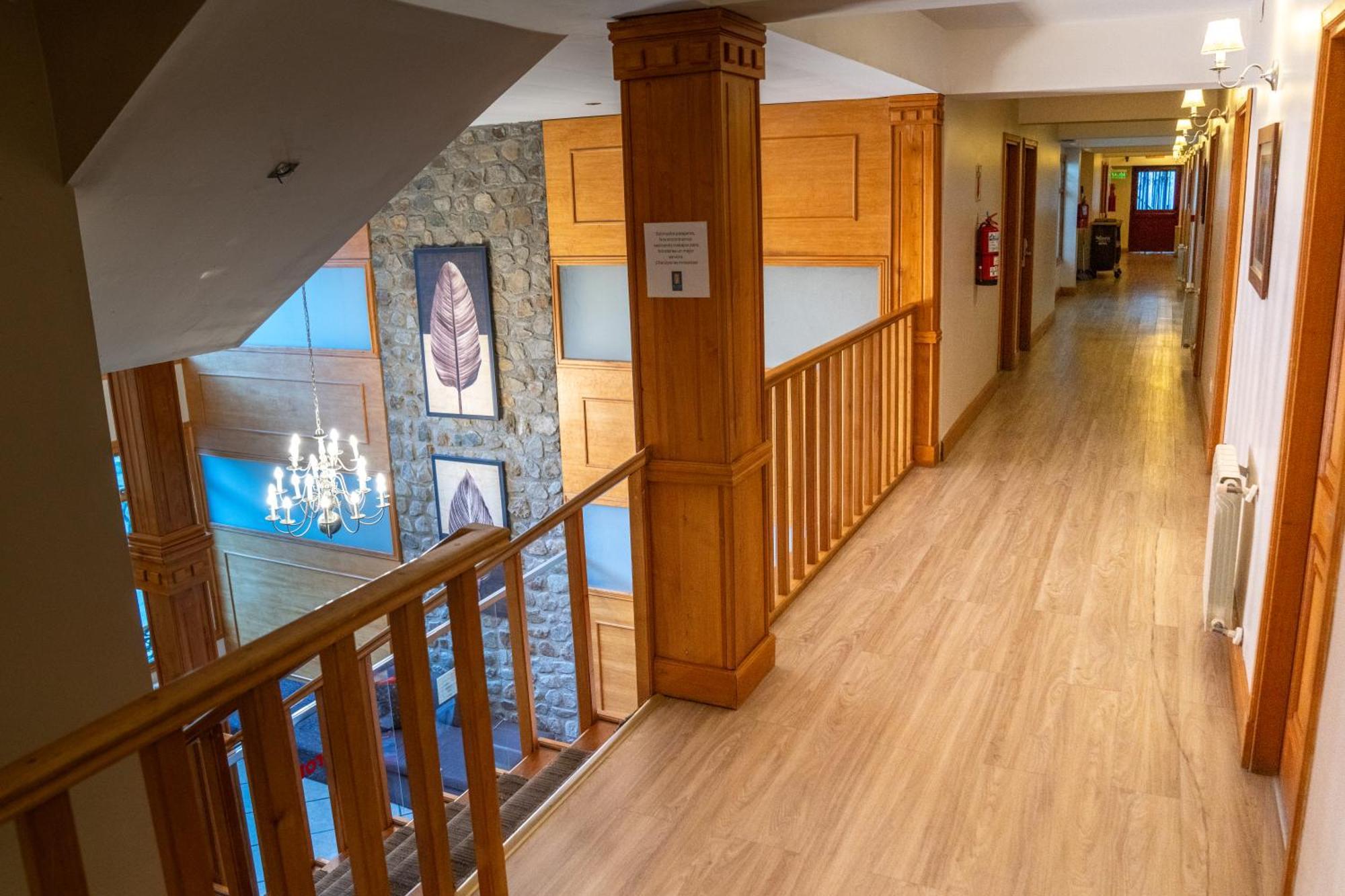 Altos Ushuaia Hotel & Resto 外观 照片