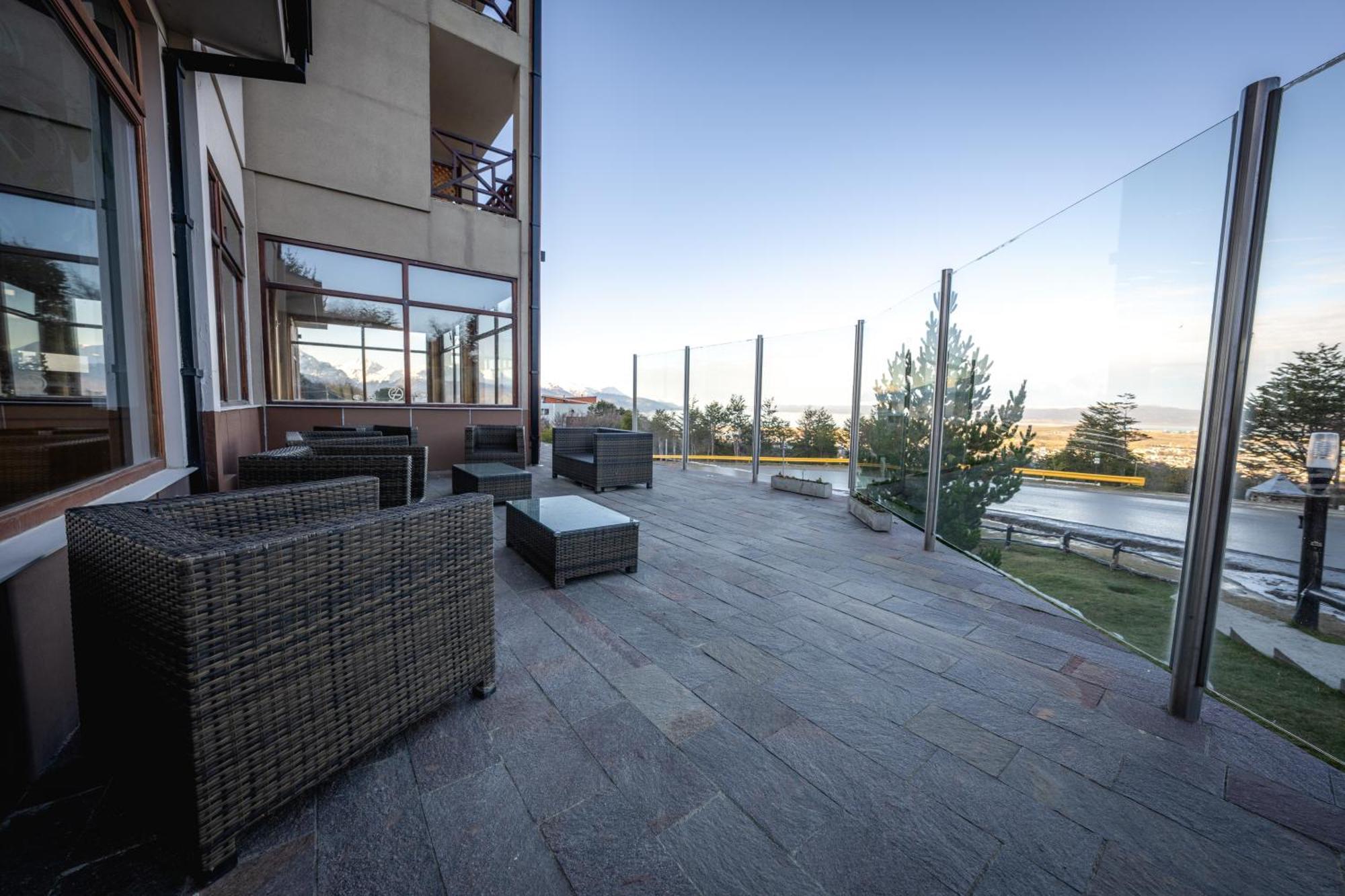 Altos Ushuaia Hotel & Resto 外观 照片