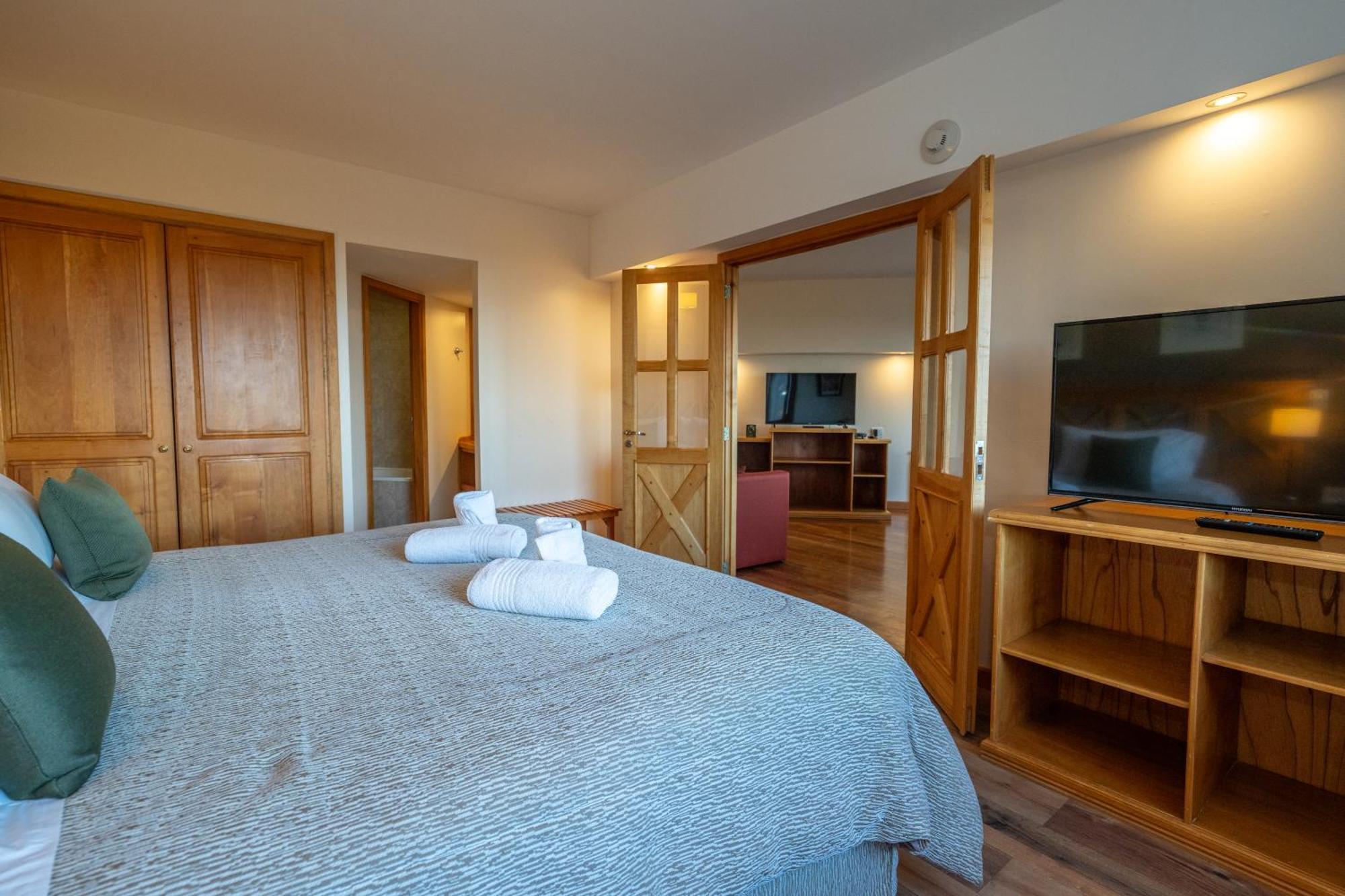 Altos Ushuaia Hotel & Resto 外观 照片